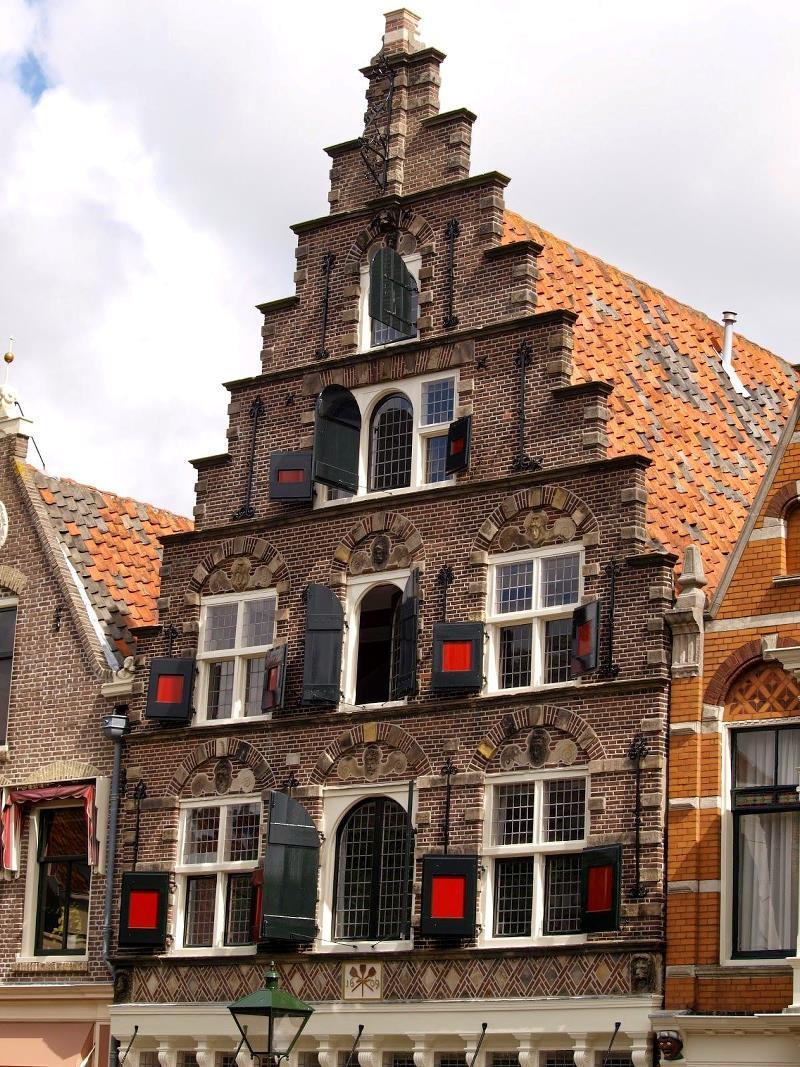 Huis van de schopjes buitenaanzicht